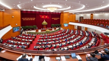 越共十四大文件草案：对外工作与国防安全并列 成新时期战略核心任务