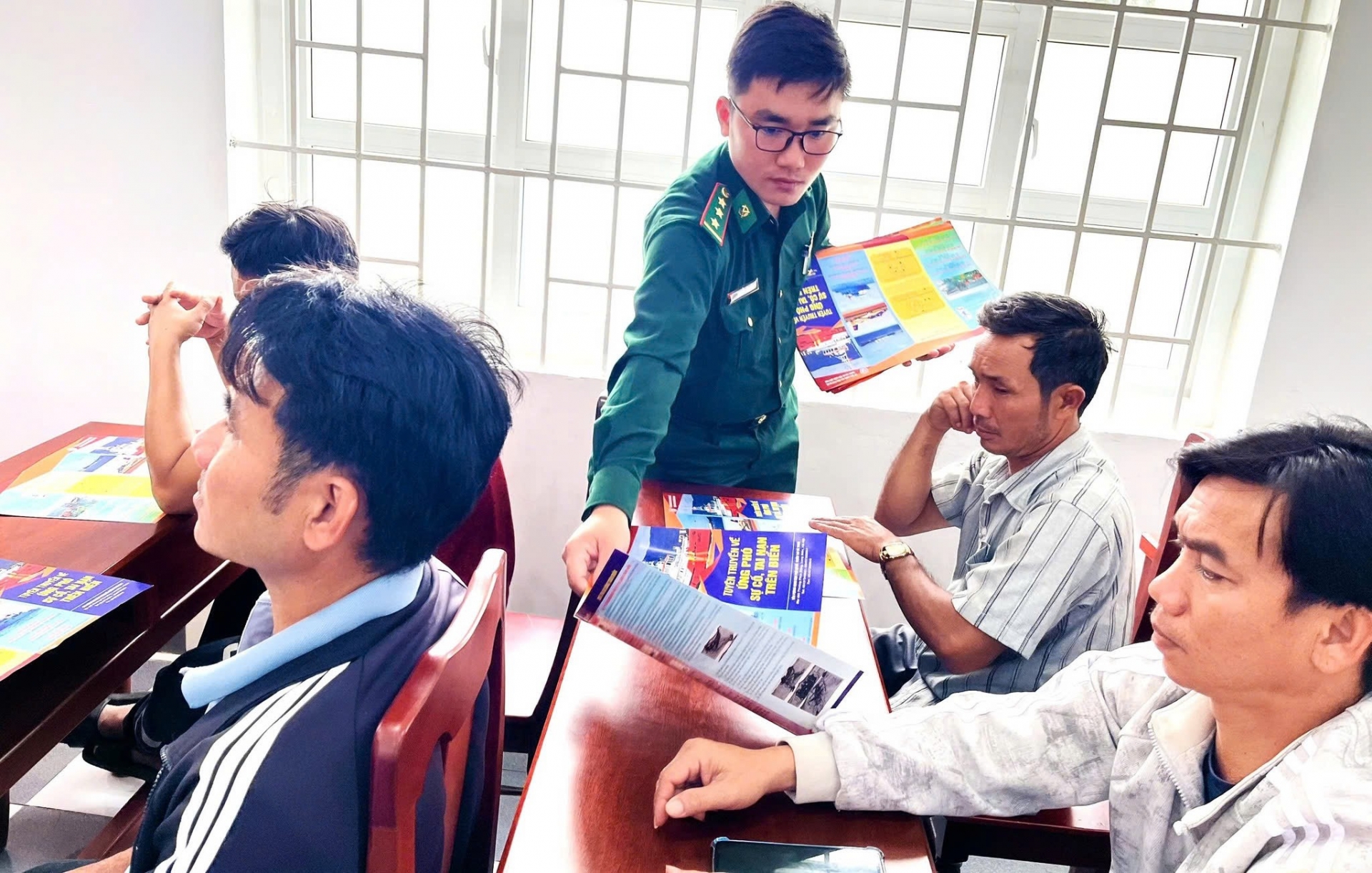 庆和省加大宣传和检查渔船力度以打击IUU捕捞行为