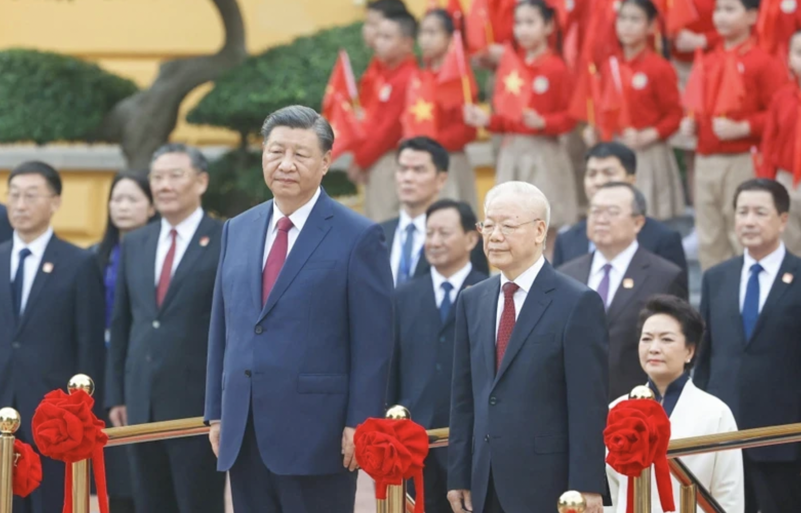 越共中央总书记阮富仲和中共中央总书记、中国国家主席习近平。