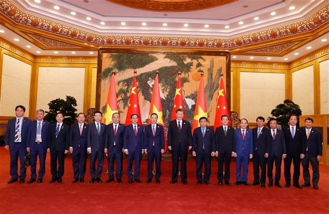 越南国家主席武文赏率领越南高级代表团出席2023年10月17日至20日在北京举行的第三届“一带一路”国际合作高峰论坛。