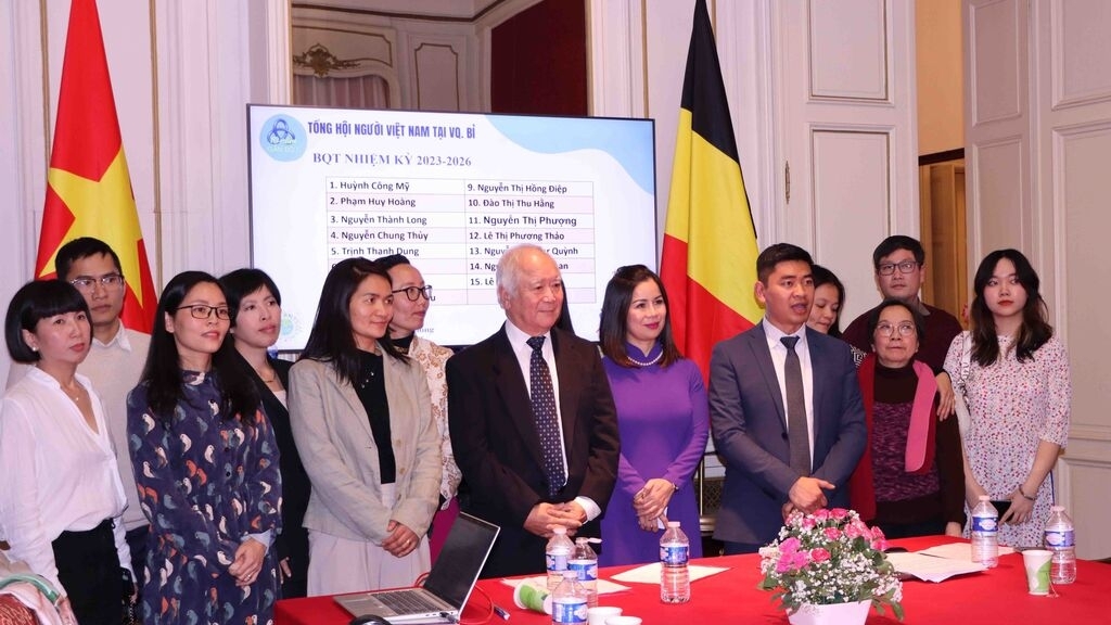 旅居比利时越南人协会召开2023-2026年任期代表大会