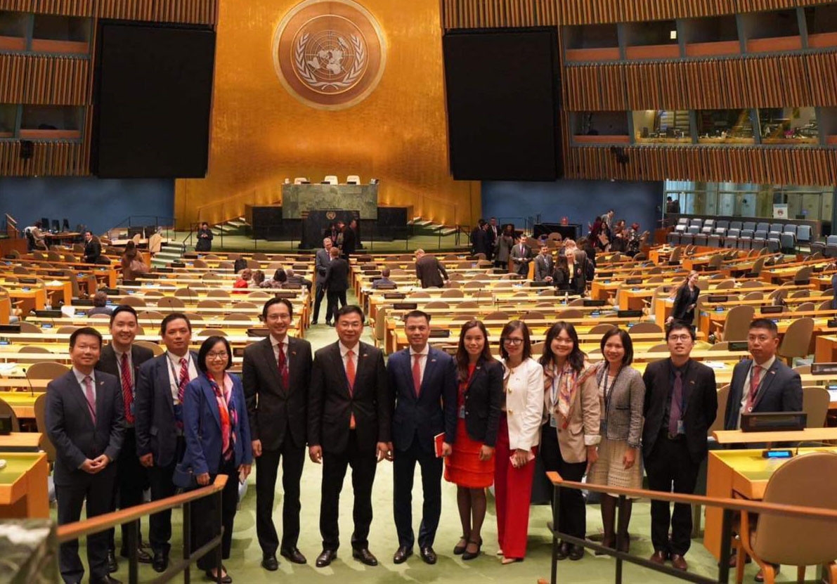 2022年10月11日，在第77届联合国大会框架下举行的会议上，越南当选联合国人权理事会成员（任期为2023~2025年）。