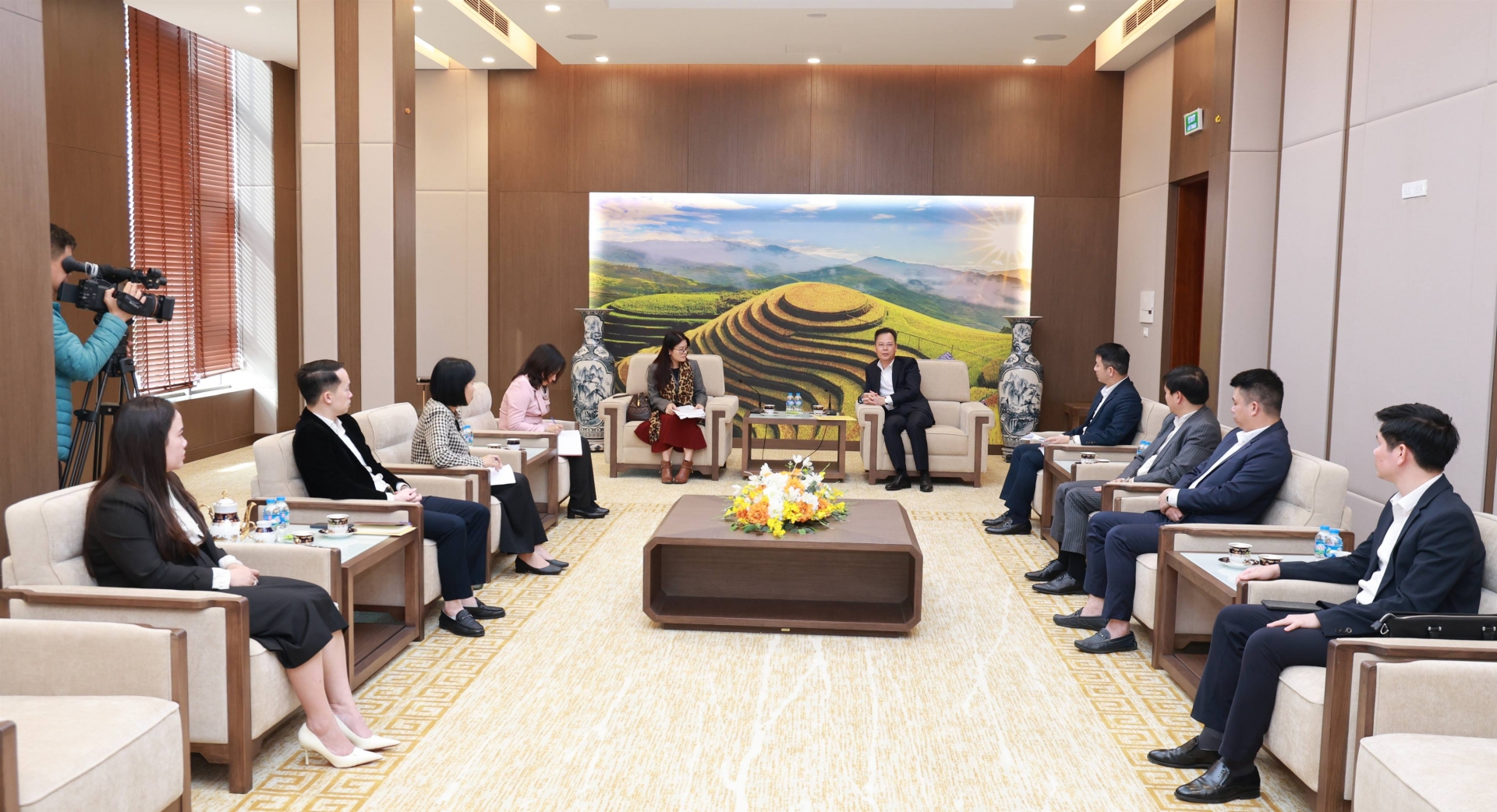 聚焦跨境基建与深化滇越合作 聚焦跨境基建与深化滇越合作