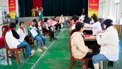 奥比斯协助芹苴市加强社区全面眼科护理