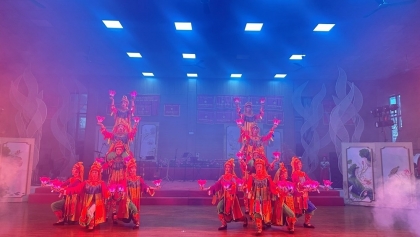 迎建交75周年 越南举行'越南文化日'友好艺术节目总彩排