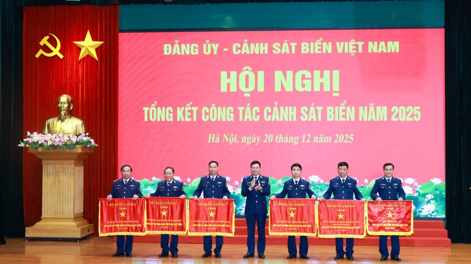 越南海警确定防治IUU捕捞为2026年重点任务