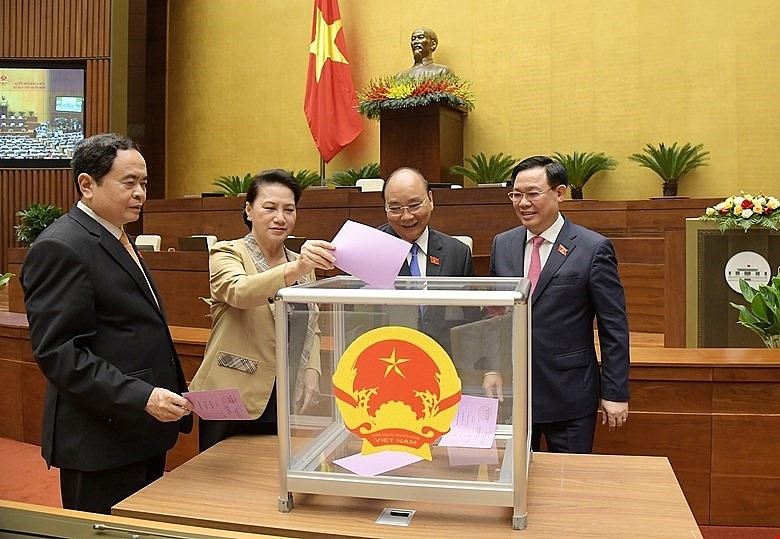越南第十四届国会第十一次会议选举国会副主席职务