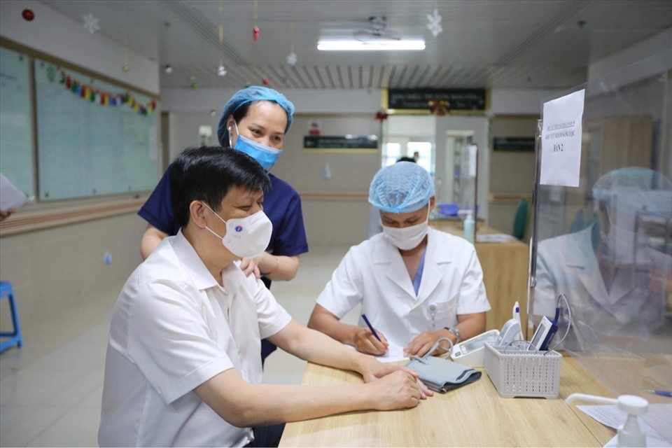 越南采用最高安全级别的新冠疫苗接种程序
