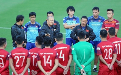 朴恒绪教练召集37名球员备战2022年世界杯亚洲区预选赛