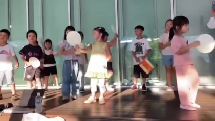 大阪的越南女教师及其为背井离乡的孩童播撒母语种子的旅程